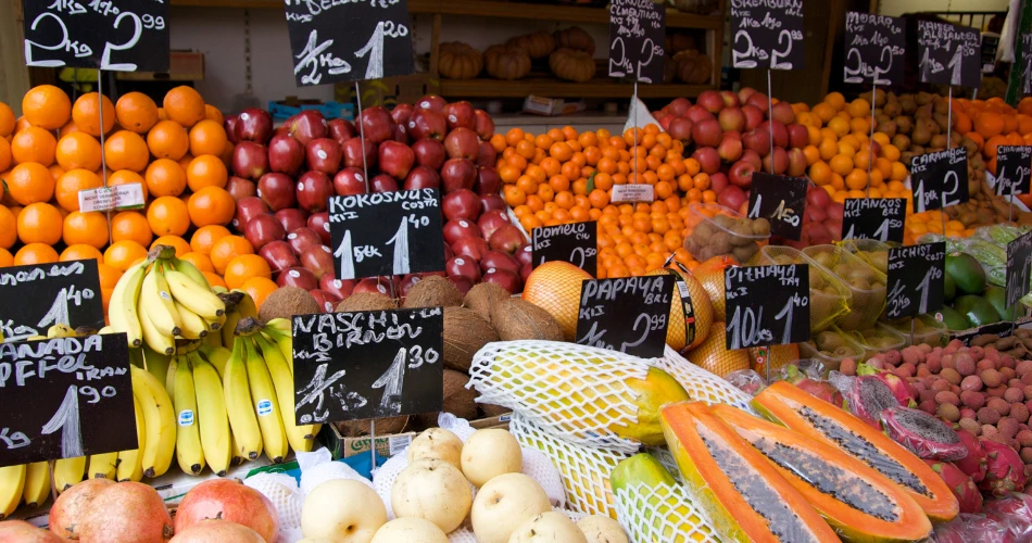 维也纳当地摊位必尝街头美食